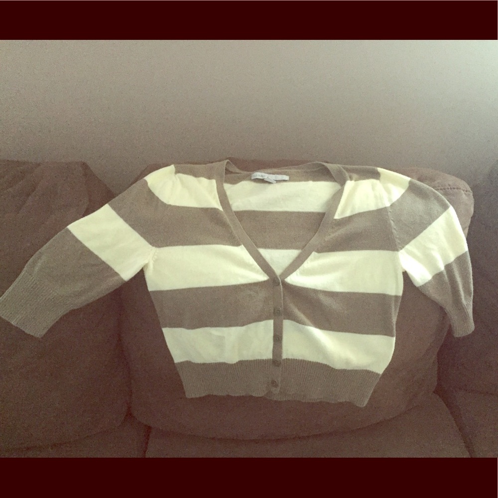 Mid sleeve Cardigan